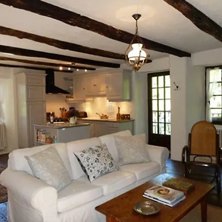 L'ancienne Ecole Entraygues-sur-Truyère