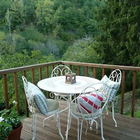 L'ancienne Ecole * Entraygues-sur-Truyère