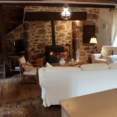 L'ancienne Ecole Entraygues-sur-Truyere